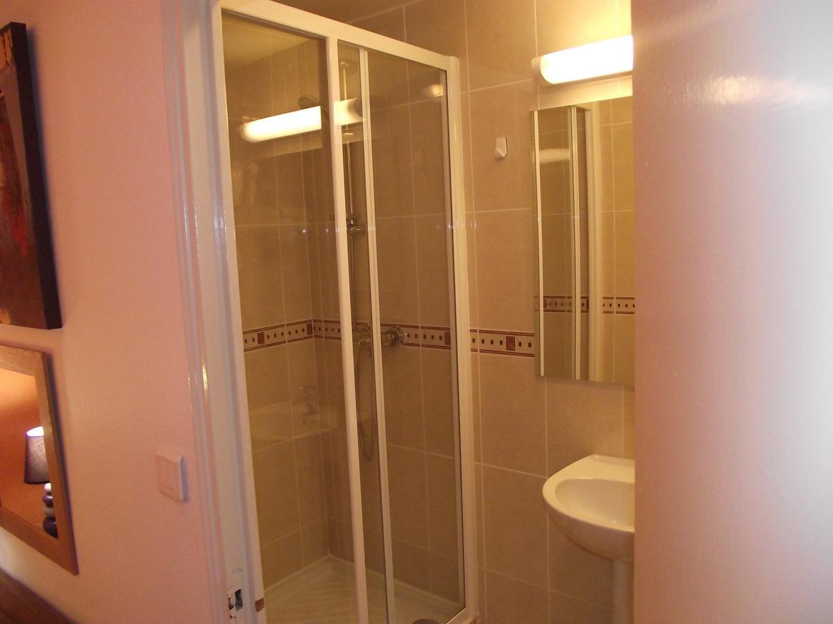 Le Nouvel Hotel Du Theatre Paryż Pokój zdjęcie